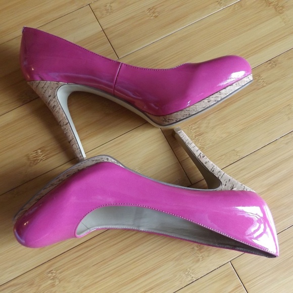 Nine West Shoes - Nine West Platform Pumps w/ Wooden Heels Sz 9.5